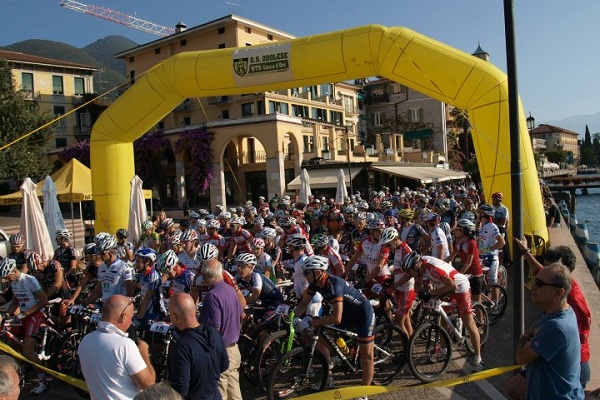 la Mercan'Tour Bonette-Café du Cycliste
